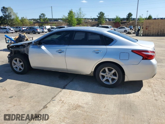 2016 Nissan Altima SR with VIN 1N4AL3AP4GC203318, listed as a Copart auction lot 52206965 with 247,955 mi miles and Salvage Title. Bid and sale history available at DreamBid. Image 2.