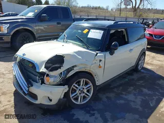 2011 MINI Cooper Clubman with VIN WMWZF3C53BT188137, listed as a IAAI auction lot 41814150 with 174,705 mi miles. Bid and sale history available at carsss.com. Image 18.