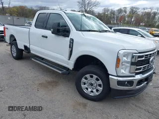 2024 Ford F-250 XL with VIN 1FT7X2BN5RED47418, listed as a IAAI auction lot 42049571 with 3,834 mi miles and . Bid and sale history available at DreamBid. Image 1.