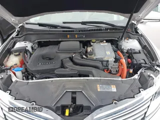 2013 Lincoln MKZ Hybrid with VIN 3LN6L2LUXDR805162, listed as a IAAI auction lot 41712177 with 53,784 mi miles. Bid and sale history available at carsss.com. Image 10.