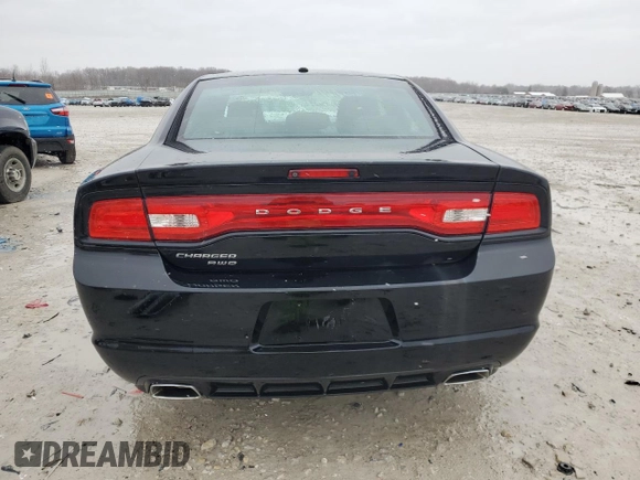 2013 Dodge Charger SXT z VIN 2C3CDXJG1DH678753, wystawiony jako Copart lot #50036355 z przebiegiem 161 158 mil mil oraz Czysty tytuł • Clean title. Historia ofert i sprzedaży dostępna na DreamBid. Obrazek 6.