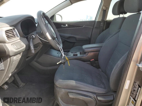 2016 Kia Sorento LX with VIN 5XYPGDA51GG131048, listed as a Copart auction lot 48734345 with 92,032 mi miles and Salvage Title. Bid and sale history available at carsss.com. Image 7.