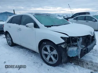 2013 Toyota Venza LE with VIN 4T3BK3BB9DU085831, listed as a IAAI auction lot 41239599 with 130,725 mi miles. Bid and sale history available at carsss.com. Image 1.