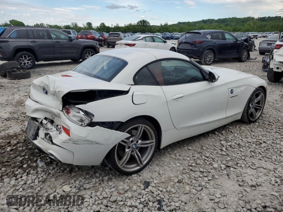 2011 BMW Z4 sDrive35is z VIN WBALM1C59BE393773, wystawiony jako Copart lot #56021935 z przebiegiem 86 666 mil mil oraz Szkoda całkowita • Salvage title. Historia ofert i sprzedaży dostępna na DreamBid. Obrazek 3.