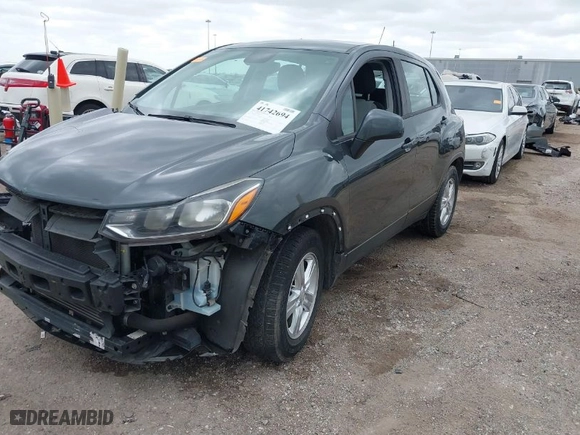 2020 Chevrolet Trax LS with VIN 3GNCJKSB7LL171718, listed as a IAAI auction lot 41742694 with 99,398 mi miles. Bid and sale history available at carsss.com. Image 2.