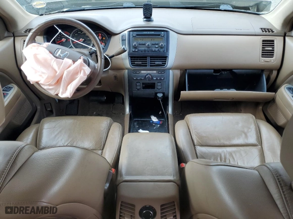2006 Honda Pilot EX-L with VIN 5FNYF28586B048997, listed as a Copart auction lot 71120924 with 215,080 mi miles and Salvage Title. Bid and sale history available at carsss.com. Image 8.