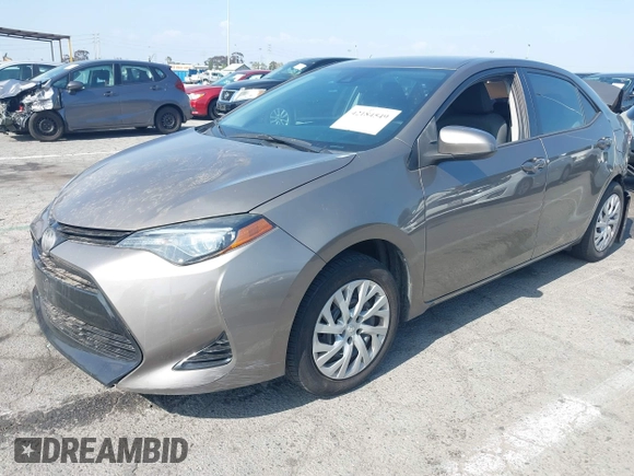 2018 Toyota Corolla L с VIN 5YFBURHEXJP845530, выставлен на аукционе IAAI как лот 42184549 с пробегом 113 379 миль миль и . История ставок и продаж доступна на DreamBid. Изображение 2.