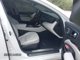 2015 Kia K900 Luxury with VIN KNALW4D44F6018536, listed as a IAAI auction lot 41795388 with 83,188 mi miles. Bid and sale history available at carsss.com. Image 5.