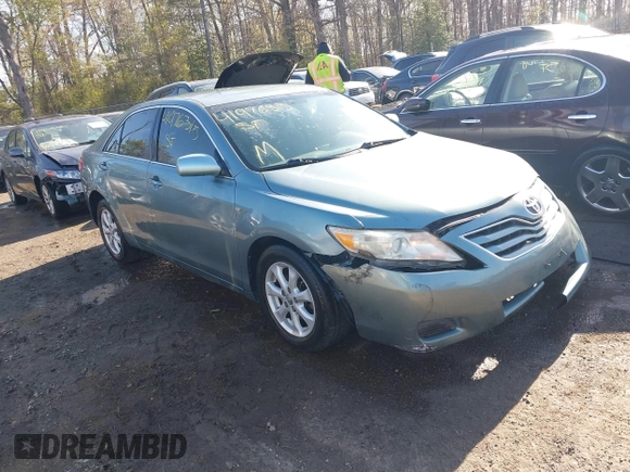 2011 Toyota Camry LE with VIN 4T1BF3EK0BU730405, listed as a IAAI auction lot 41976315 with 250,734 mi miles. Bid and sale history available at carsss.com. Image 1.