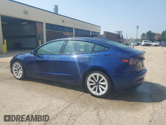 2023 Tesla Model 3 z VIN 5YJ3E1EA0PF450250, wystawiony jako Copart lot #64609205 z przebiegiem 80 240 mil mil oraz Czysty tytuł • Clean title. Historia ofert i sprzedaży dostępna na DreamBid. Obrazek 2.
