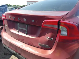 2013 Volvo S60 T5 Premier with VIN YV1612FS7D2210322, listed as a IAAI auction lot 42506708 with 268,266 mi miles and . Bid and sale history available at DreamBid. Image 16.
