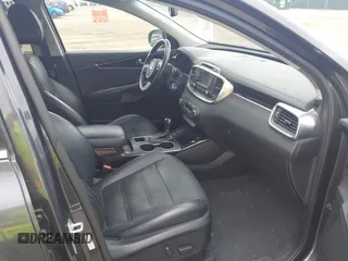 2016 Kia Sorento EX with VIN 5XYPHDA18GG142669, listed as a IAAI auction lot 42257533 with 102,064 mi miles and . Bid and sale history available at DreamBid. Image 5.