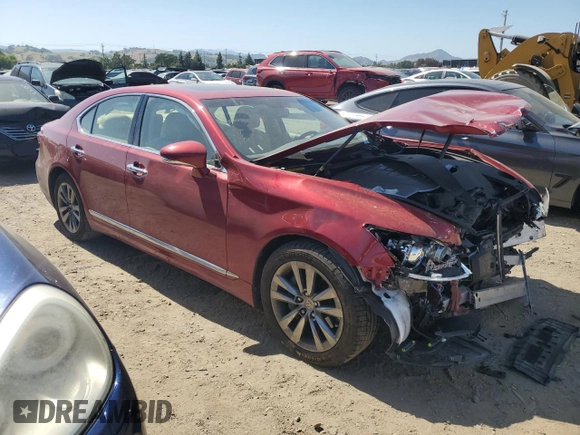 2013 Lexus LS 460 z VIN JTHBL5EF2D5124370, wystawiony jako Copart lot #56063585 z przebiegiem 122 301 mil mil oraz Szkoda całkowita • Salvage title. Historia ofert i sprzedaży dostępna na DreamBid. Obrazek 4.