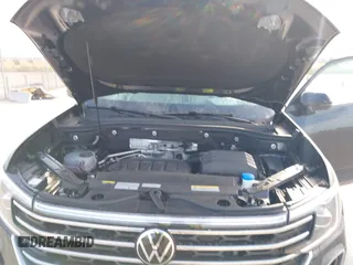 2024 Volkswagen Atlas SE with VIN 1V2LR2CA7RC553936, listed as a IAAI auction lot 40662181 with 4,305 mi miles and . Bid and sale history available at DreamBid. Image 10.