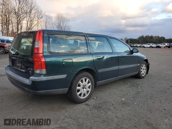 2002 Volvo V70 with VIN YV1SW61R621262281, listed as a Copart auction lot 87211344 with 279,549 mi miles and Non Repairable. Bid and sale history available at carsss.com. Image 3.