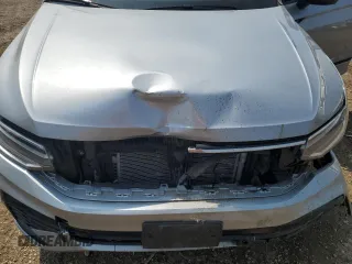 2022 Volkswagen Tiguan SE R-Line Black with VIN 3VV8B7AX5NM138429, listed as a Copart auction lot 59428215 with 21,181 mi miles and Salvage title. Bid and sale history available at DreamBid. Image 11.