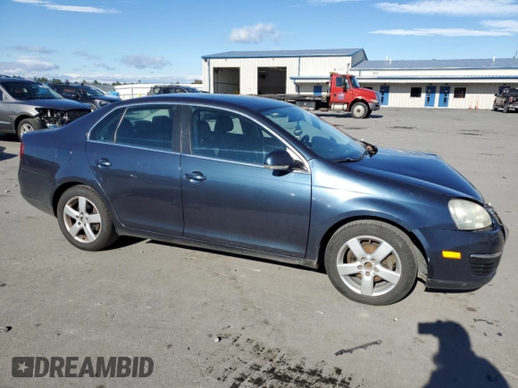 2009 Volkswagen Jetta SE с VIN 3VWRZ71K19M038835, выставлен на аукционе Copart как лот 79837074 с пробегом 151 051 миль миль и Списание • Salvage title. История ставок и продаж доступна на DreamBid. Изображение 4.