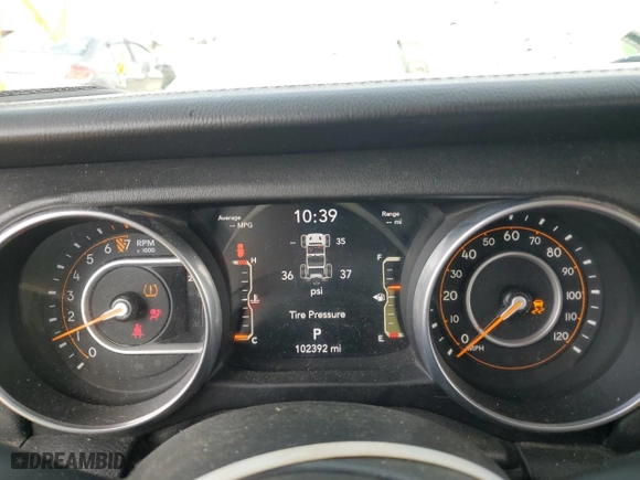 2018 Jeep Wrangler Unlimited Sahara with VIN 1C4HJXEG2JW304900, listed as a Copart auction lot 46805934 with 102,392 mi miles and Salvage Title. Bid and sale history available at carsss.com. Image 9.