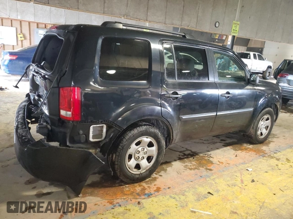 2015 Honda Pilot LX with VIN 5FNYF4H28FB044465, listed as a Copart auction lot 45583235 with 149,082 mi miles and Salvage Title. Bid and sale history available at DreamBid. Image 3.