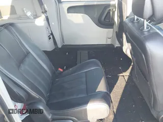 2015 Chrysler Town & Country Touring with VIN 2C4RC1BG8FR537647, listed as a IAAI auction lot 41888638 with 146,866 mi miles. Bid and sale history available at carsss.com. Image 8.