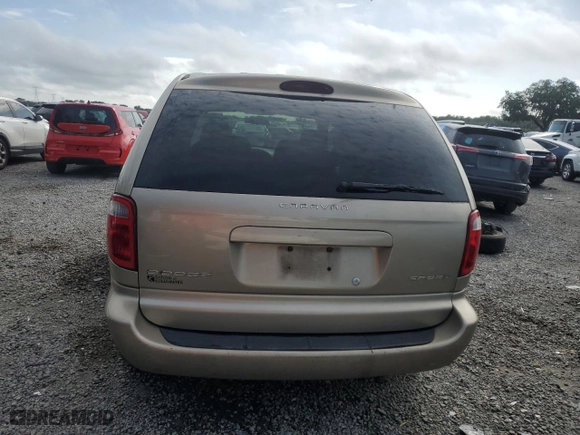 2002 Dodge Caravan Sport with VIN 1B4GP45382B562916, listed as a Copart auction lot 70508824 with 156,876 mi miles and Salvage Title. Bid and sale history available at carsss.com. Image 6.