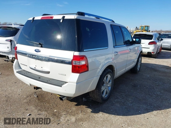 2015 Ford Expedition Platinum with VIN 1FMJU1LT5FEF39404, listed as a IAAI auction lot 41435543 with 147,218 mi miles and . Bid and sale history available at DreamBid. Image 4.