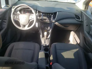 2019 Chevrolet Trax LT with VIN 3GNCJLSB2KL274940, listed as a Copart auction lot 52016695 with 38,519 mi miles and Clean Title. Bid and sale history available at carsss.com. Image 8.