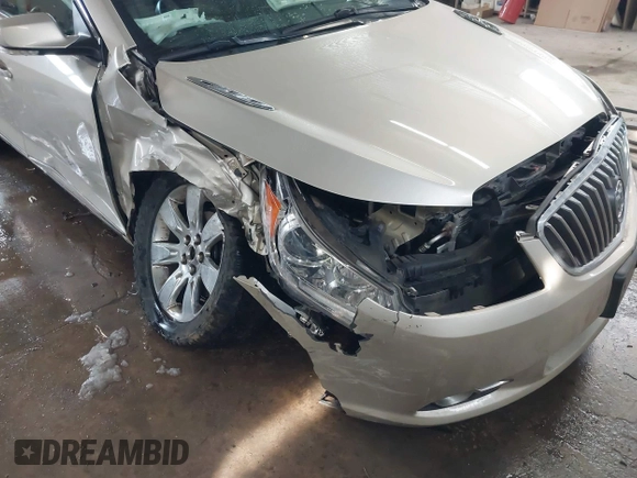2013 Buick LaCrosse Leather с VIN 1G4GC5G39DF262732, выставлен на аукционе IAAI как лот 41551215 с пробегом 216 012 миль миль и . История ставок и продаж доступна на DreamBid. Изображение 6.