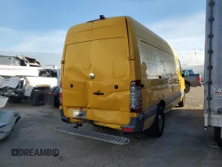 2014 Freightliner Sprinter with VIN WDYPE8DB6E5848909, listed as a Copart auction lot 82873464 with Not Provided miles and Salvage Title. Bid and sale history available at DreamBid. Image 3.