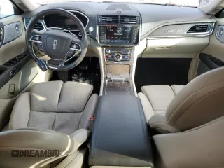 2019 Lincoln Continental Reserve with VIN 1LN6L9NPXK5602112, listed as a Copart auction lot 88939925 with 95,940 mi miles and Salvage Title. Bid and sale history available at carsss.com. Image 8.