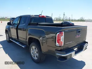 2019 GMC Canyon 2WD SLE with VIN 1GTG5CEN0K1266332, listed as a IAAI auction lot 41880375 with 40,368 mi miles. Bid and sale history available at carsss.com. Image 3.