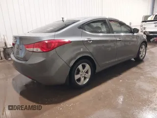 2013 Hyundai Elantra Limited с VIN 5NPDH4AE0DH401665, выставлен на аукционе IAAI как лот 41752543 с пробегом 137 661 миль миль и . История ставок и продаж доступна на DreamBid. Изображение 4.