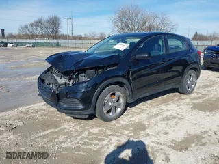 2022 Honda HR-V LX with VIN 3CZRU6H31NM714134, listed as a IAAI auction lot 41595032 with 16,955 mi miles. Bid and sale history available at carsss.com. Image 2.