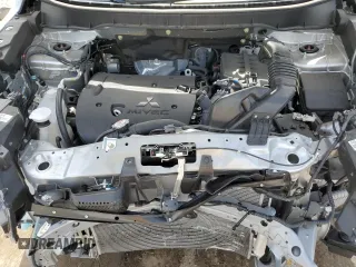 2024 Mitsubishi Outlander S z VIN JA4ARUAU6RU020594, wystawiony jako Copart lot #58967225 z przebiegiem 8596 mil mil oraz Tytuł czysty. Historia ofert i sprzedaży dostępna na DreamBid. Obrazek 12.