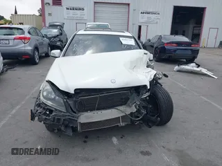 2013 Mercedes-Benz C 250 Sport z VIN WDDGF4HBXDA862156, wystawiony jako IAAI lot #42425713 z przebiegiem Nie podano mil oraz . Historia ofert i sprzedaży dostępna na DreamBid. Obrazek 12.