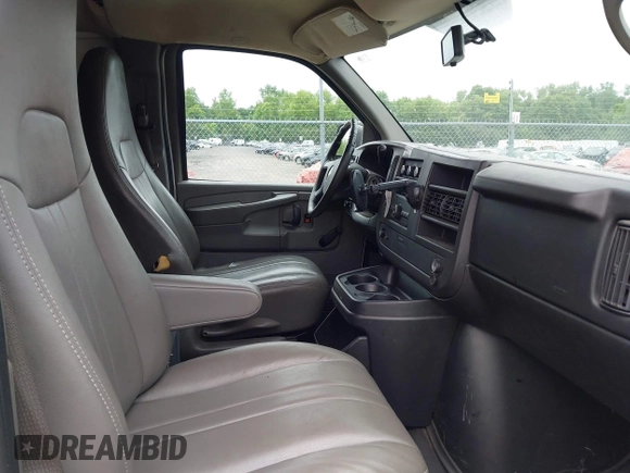 2013 Chevrolet Express Cargo with VIN 1GCSGAFX7D1162349, listed as a IAAI auction lot 42610322 with 260,320 mi miles and . Bid and sale history available at DreamBid. Image 5.