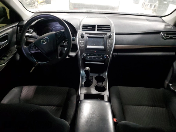 2015 Toyota Camry XLE with VIN 4T1BF1FK1FU972435, listed as a Copart auction lot 41929005 with Not Provided miles and Clean Title. Bid and sale history available at carsss.com. Image 8.