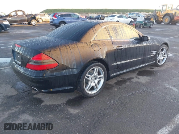 2006 Mercedes-Benz SL with VIN WDBSK76F66F113088, listed as a IAAI auction lot 41624451 with 21,116 mi miles and . Bid and sale history available at DreamBid. Image 4.