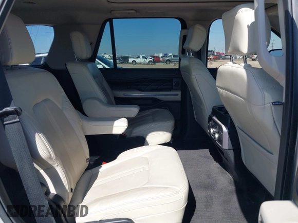 2018 Ford Expedition Platinum with VIN 1FMJU1MTXJEA21795, listed as a IAAI auction lot 42051613 with 90,922 mi miles and . Bid and sale history available at DreamBid. Image 8.