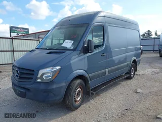 2018 Mercedes-Benz Sprinter Cargo Van Worker with VIN WD3PE7CD7JP637865, listed as a IAAI auction lot 41027131 with 112,009 mi miles. Bid and sale history available at carsss.com. Image 18.