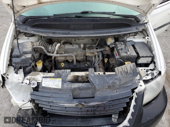 2007 Chrysler Town & Country with VIN 1A8GJ45R07B221793, listed as a Copart auction lot 77323894 with 221,573 mi miles and Salvage Title. Bid and sale history available at DreamBid. Image 12.