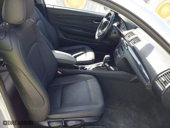 2011 BMW 1 Series 128i with VIN WBAUP7C59BVK78041, listed as a IAAI auction lot 41618161 with 1 mi miles. Bid and sale history available at carsss.com. Image 5.
