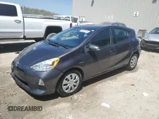 2013 Toyota Prius One z VIN JTDKDTB34D1551408, wystawiony jako Copart lot #56305155 z przebiegiem 110 869 mil mil oraz Nie do naprawy • Non repairable. Historia ofert i sprzedaży dostępna na DreamBid. Obrazek 1.