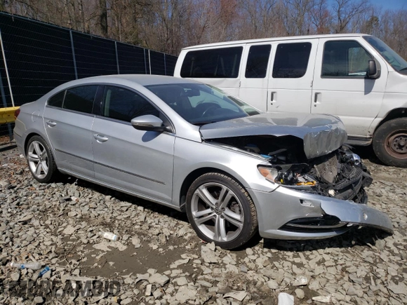 2013 Volkswagen CC Sport with VIN WVWBP7AN5DE507797, listed as a Copart auction lot 48312425 with 120,757 mi miles and Salvage Title. Bid and sale history available at carsss.com. Image 4.