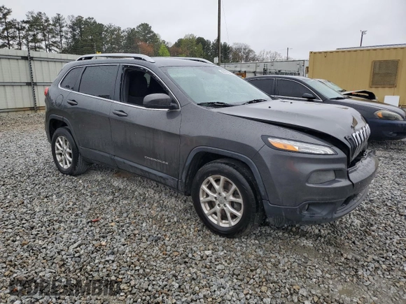 2017 Jeep Cherokee Latitude с VIN 1C4PJMCB8HW530810, выставлен на аукционе Copart как лот 49972505 с пробегом 149 723 миль миль и Списание • Salvage title. История ставок и продаж доступна на DreamBid. Изображение 4.