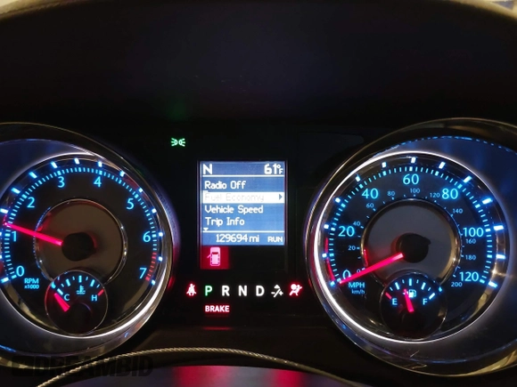 2015 Chrysler Town & Country Touring with VIN 2C4RC1BG9FR626482, listed as a IAAI auction lot 41879865 with 129,694 mi miles and . Bid and sale history available at DreamBid. Image 7.