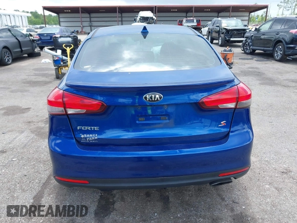 2018 Kia Forte LX with VIN 3KPFL4A77JE281839, listed as a IAAI auction lot 42012006 with 134,675 mi miles and . Bid and sale history available at DreamBid. Image 16.