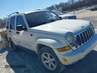 2005 Jeep Liberty Limited with VIN 1J4GK58K65W542553, listed as a IAAI auction lot 41666155 with 164,402 mi miles. Bid and sale history available at carsss.com. Image 1.