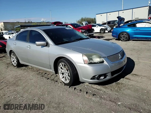 2011 Mitsubishi Galant ES z VIN 4A32B3FF3BE027602, wystawiony jako Copart lot #56150005 z przebiegiem 78 095 mil mil oraz Szkoda całkowita • Salvage title. Historia ofert i sprzedaży dostępna na DreamBid. Obrazek 13.