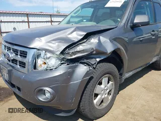2011 Ford Escape XLT with VIN 1FMCU9DG4BKA07985, listed as a IAAI auction lot 42510948 with 125,126 mi miles and . Bid and sale history available at DreamBid. Image 6.